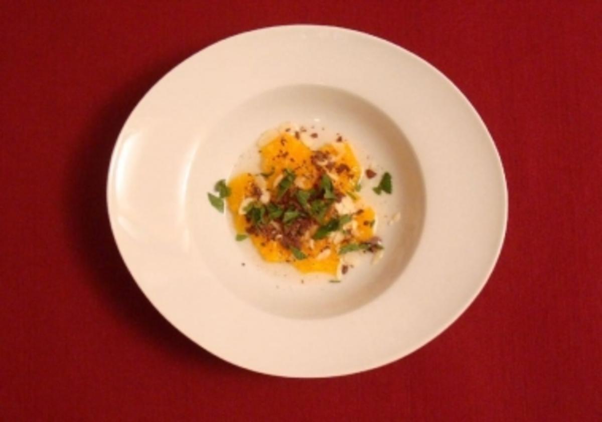 Clementinensalat mit Mandeln und Schokospänen - Rezept