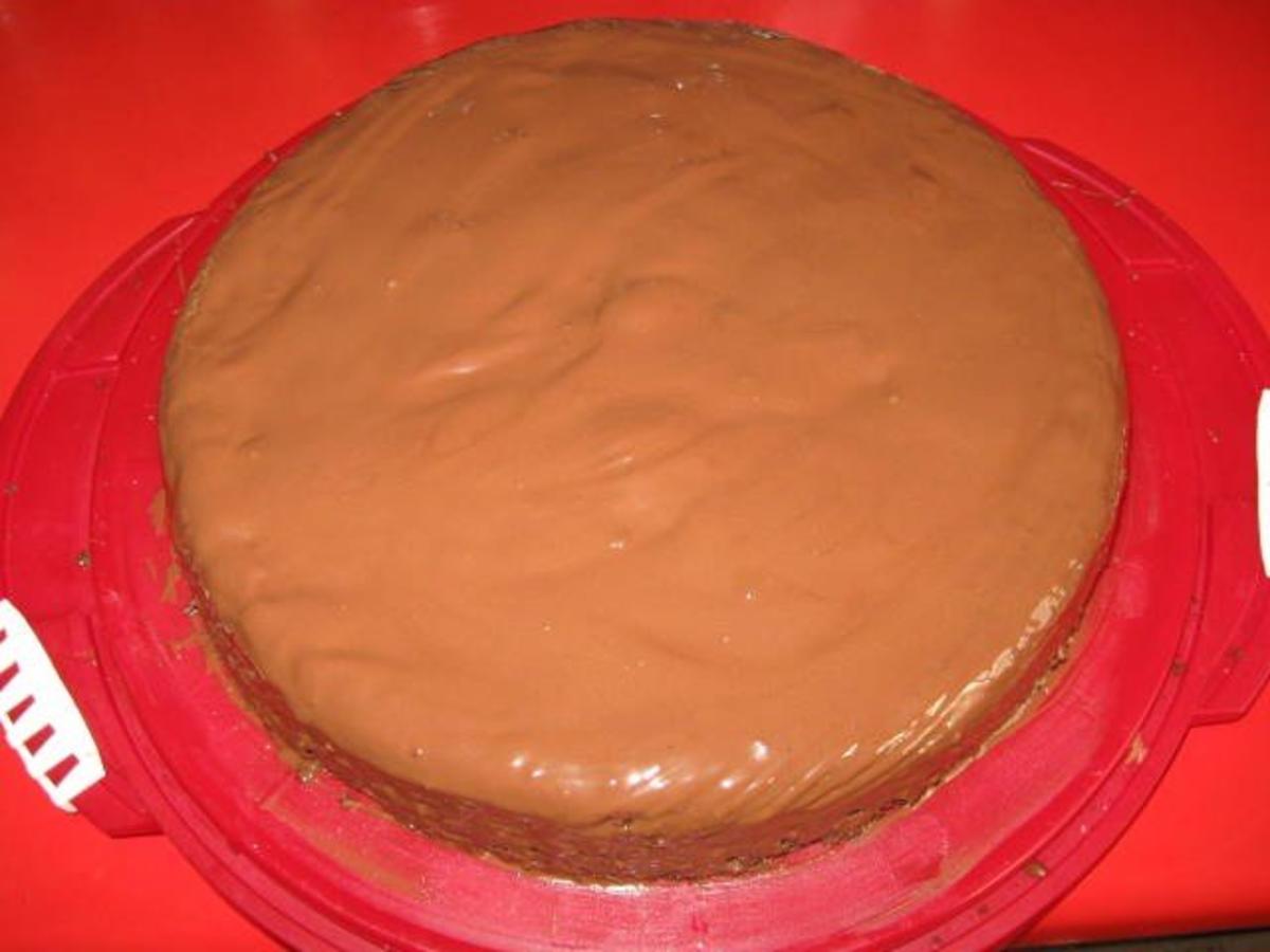 Mohnkuchen mit Haselnüssen - Rezept